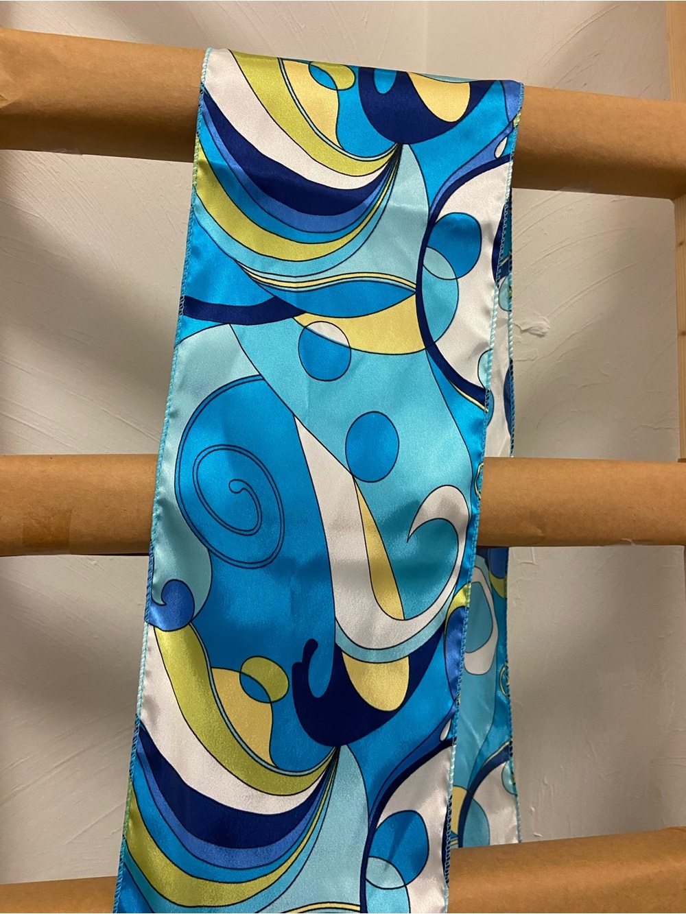 Psychedelic Scarf - Picture 2 of 2
